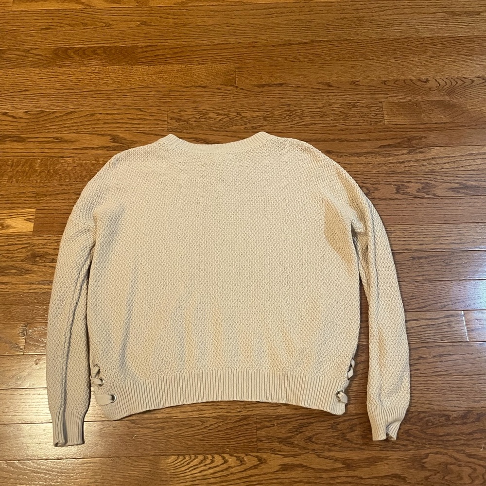 Medium Cropped Sweater
